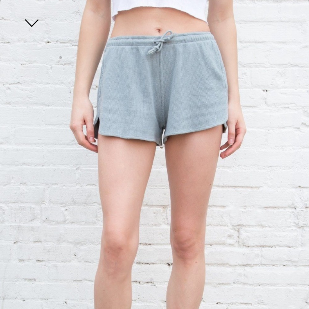 ISO!! brandy summer thermal shorts (any color)